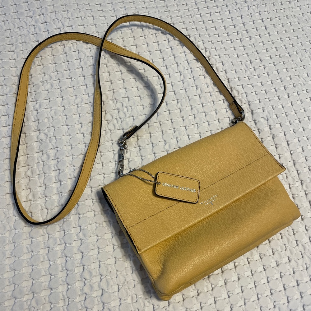 Like New Small T Tahari genuine leather yellow crossbody used 1x